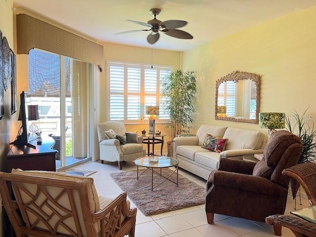 Building Photo - 2060 Matecumbe Key Rd