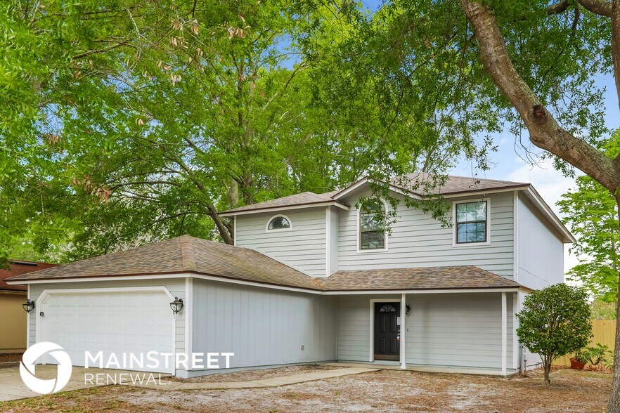 Building Photo - 7981 Copperfield Cir N
