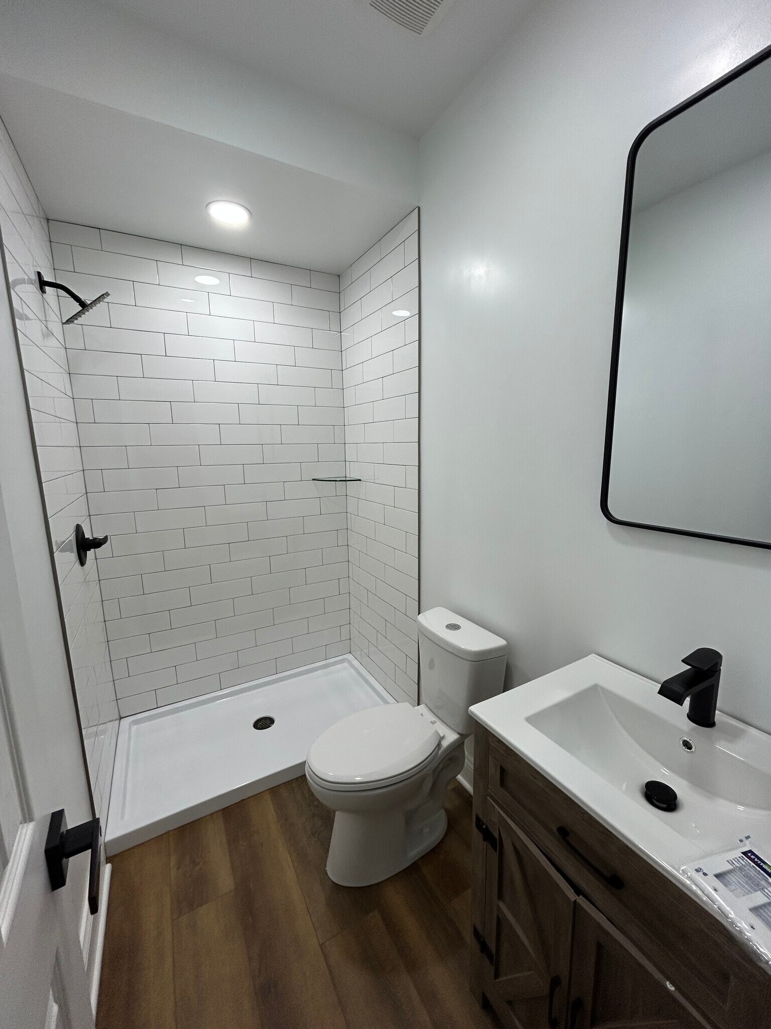 Building Photo - 1042 Edmondson Ave