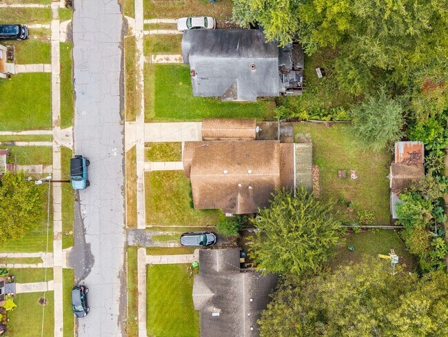 Building Photo - Charming 2 Bedroom 1 Bath house in the Argenta District of North Little Rock.