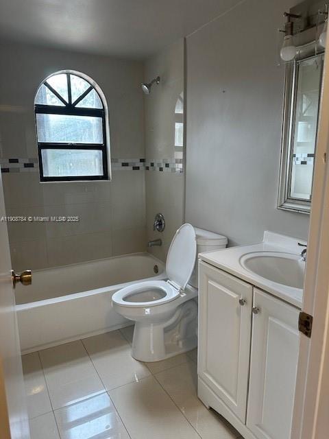 Building Photo - 10065 SW 137th Ct