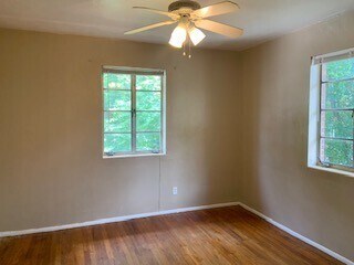 Building Photo - 2117 Spring Park Rd