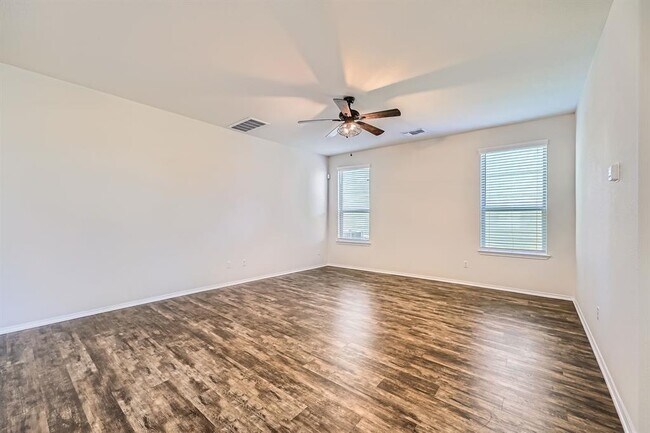 Building Photo - 137 Green Egret Wy