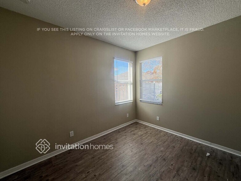 Building Photo - 643 Bridgeway Blvd