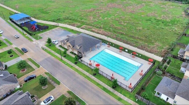 Building Photo - 17031 Iver Ironwood Trl