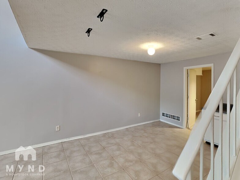 Building Photo - 6657 Witherington Ct NW