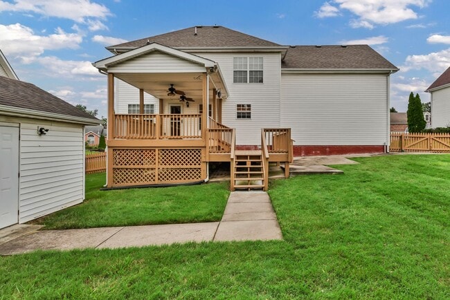 Building Photo - 3332 Victoria Ct