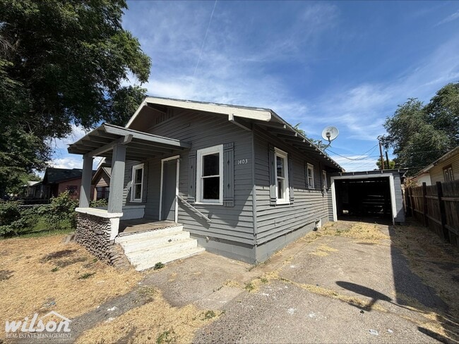 Building Photo - 1403 W Lincoln Ave