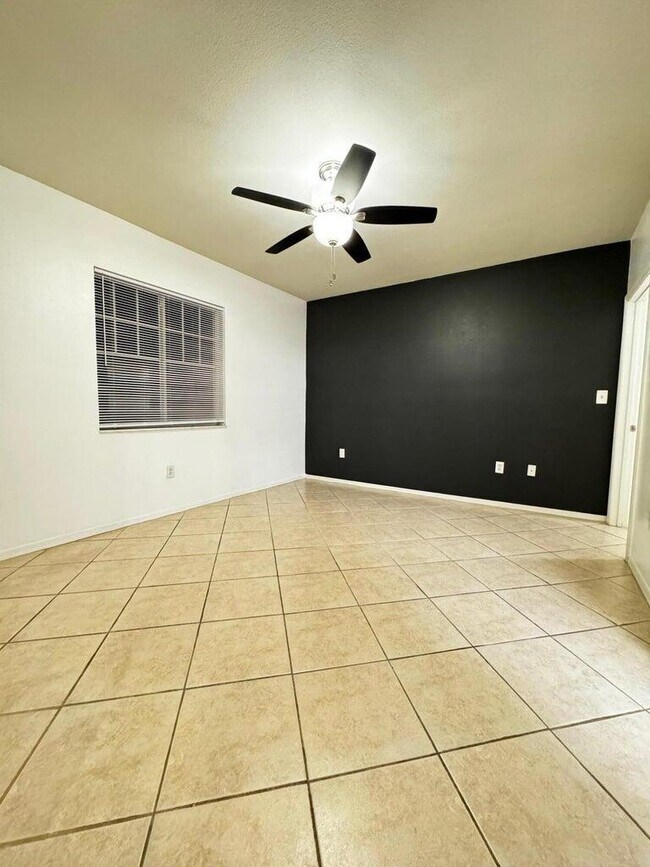 Building Photo - 6458 Emerald Dunes Dr