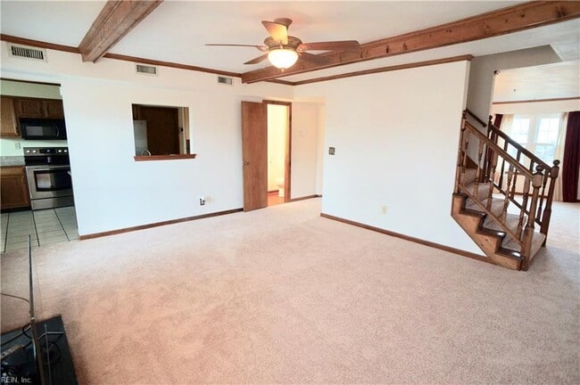 Building Photo - 937 Thompson Way