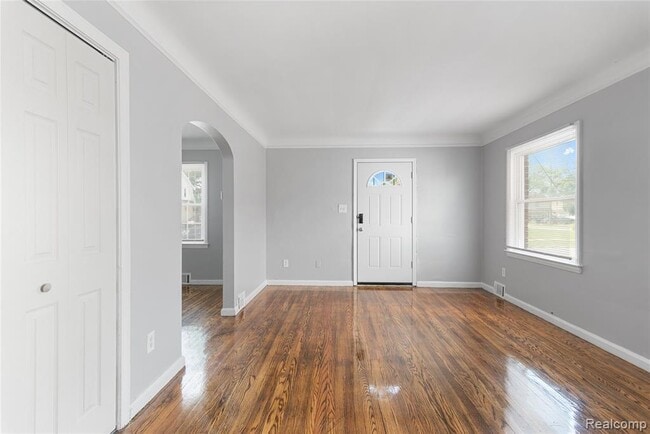 Building Photo - 4196 Buckingham