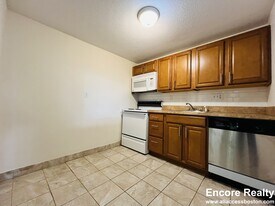 Building Photo - 40 Gardner St