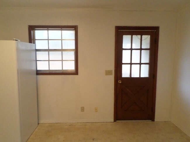 Building Photo - Martin Heights Subdivision