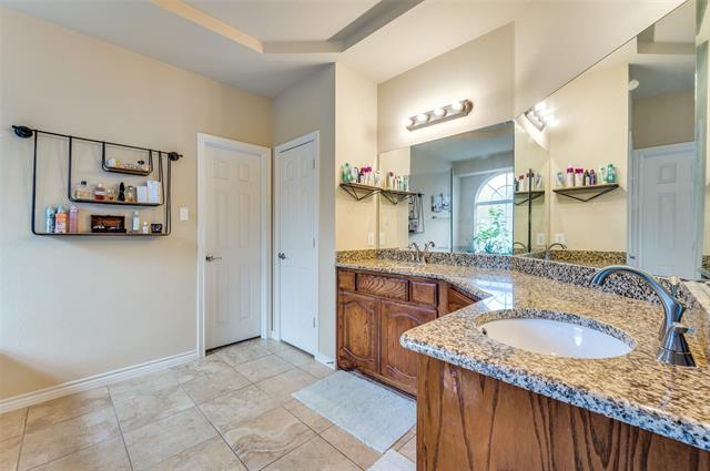 Building Photo - 314 Trakehner Trail
