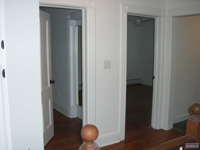 Building Photo - 27 Bellevue Terrace