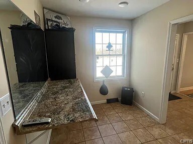 Building Photo - 6049 S Bay Rd