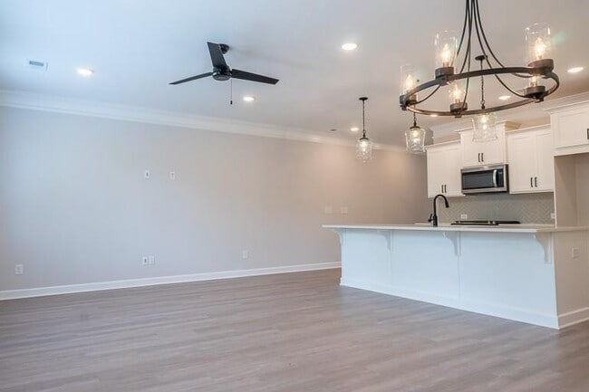 Building Photo - 3361 Verdi Ln