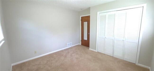 Building Photo - 1382 Mary Dale Dr SW