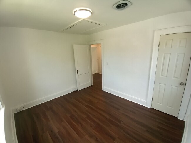 Building Photo - 2717 Marlboro Ave