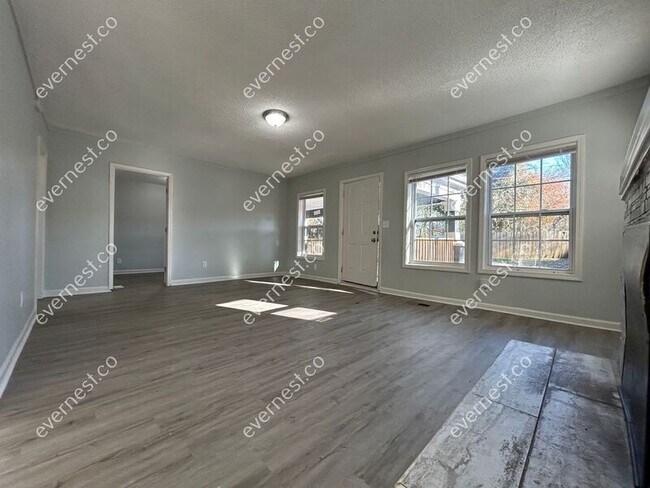 Building Photo - 1214 Bolton Rd NW