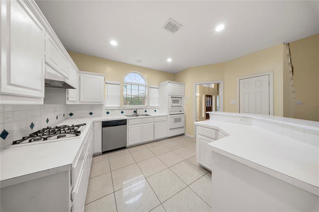 Building Photo - 2808 Barksdale Dr