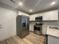 Building Photo - 308/310 Prescott Lane