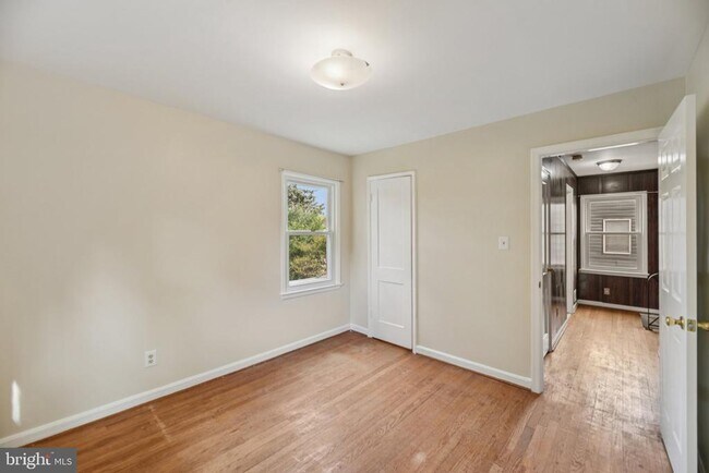 Building Photo - 6716 Conley Rd