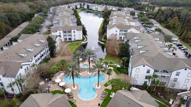 Building Photo - 4800 Seascape Way