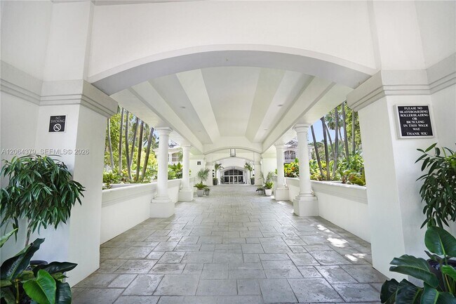 Building Photo - 21205 Yacht Club Dr