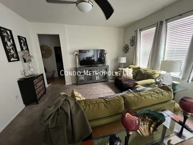 Building Photo - 1608 Regal River Cir