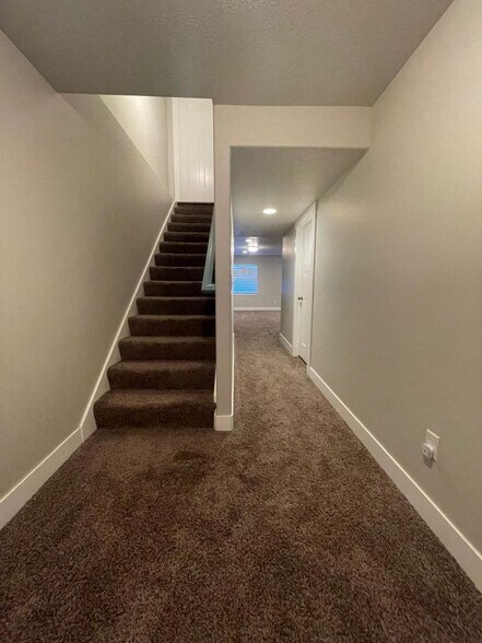 Building Photo - 11044 S Becks Bend Ln