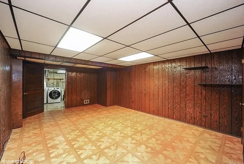Basement den/family room - 1734 Pickwick Ln