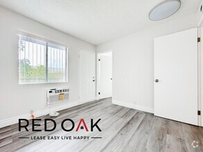 Building Photo - Charming One Bedroom with Sun-Drenched Roo...