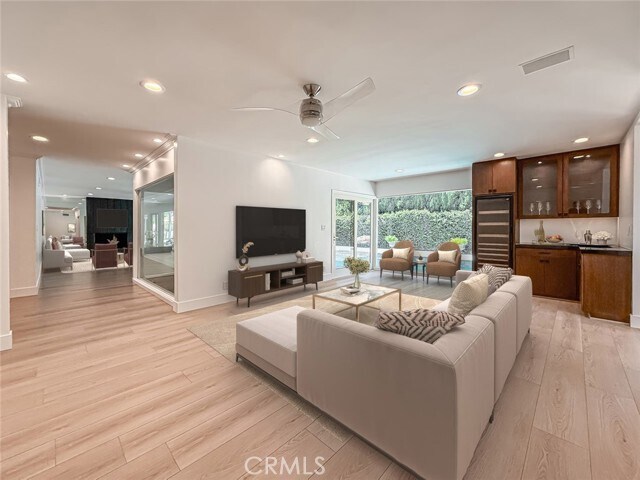 Building Photo - 4575 De Celis Pl