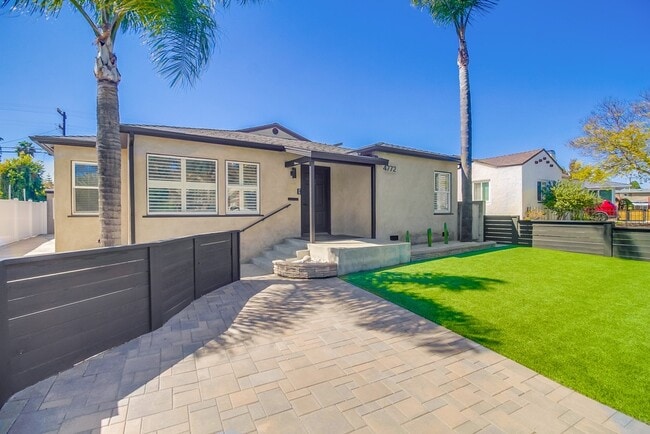 Primary Photo - 4772 Aragon Dr