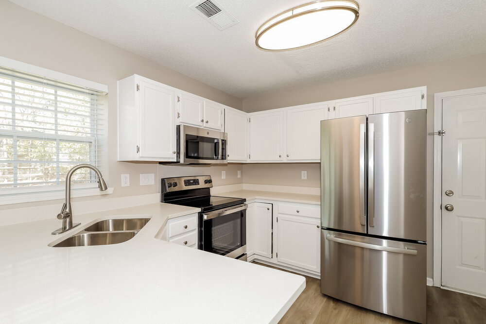 Building Photo - 6104 Brick Landing Dr