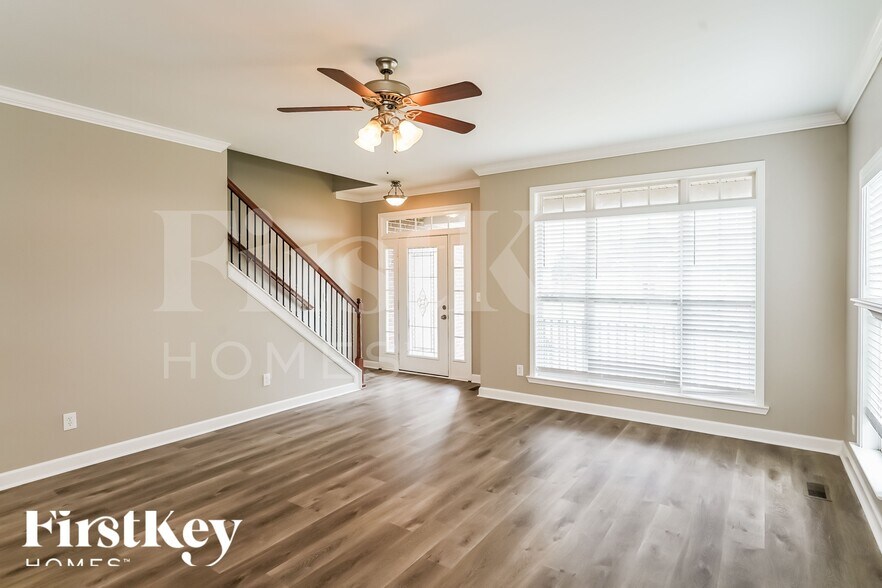 Building Photo - 448 Marble Ct