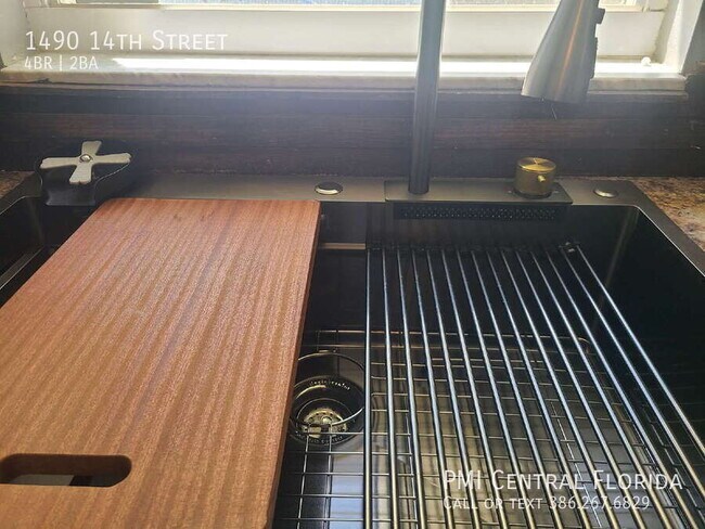 Building Photo - 1490 14th St