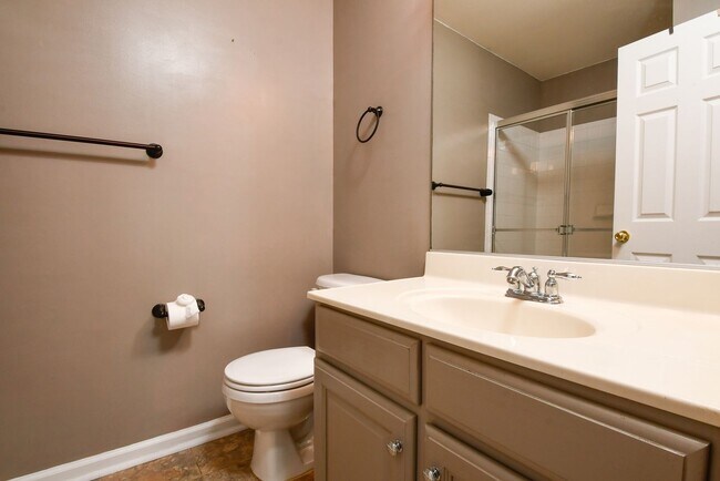 Building Photo - Idlewild Townhome for Rent