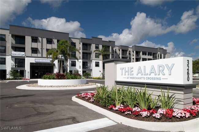 Primary Photo - 3260 Stockton St