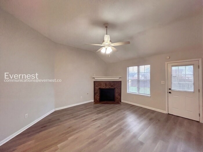 Building Photo - 7312 Durango Dr