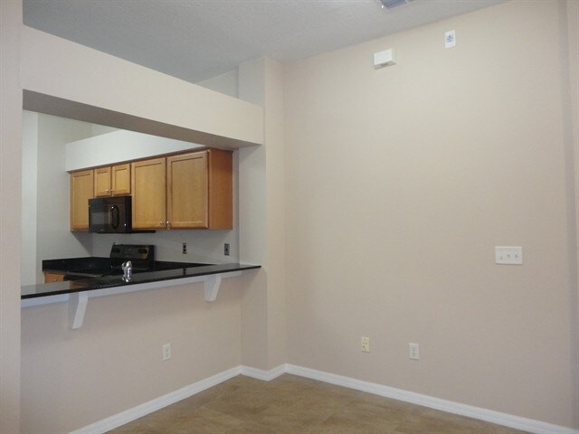 Building Photo - 3306 Hoylake Ct