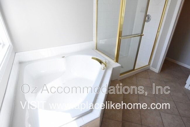 Building Photo - 14697 S Gallery St