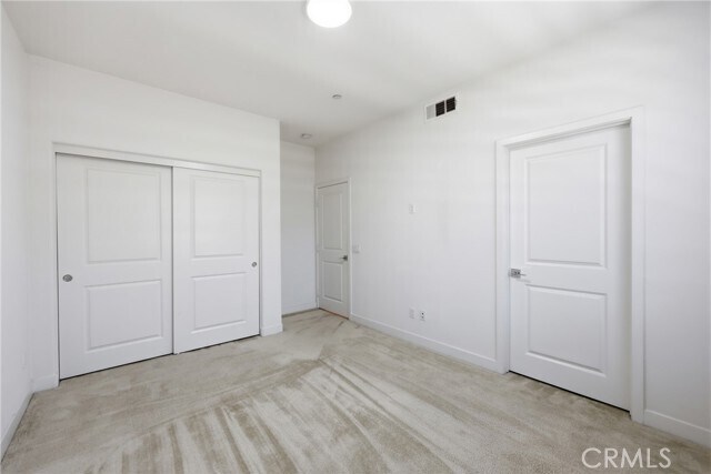 Building Photo - 158 Restore