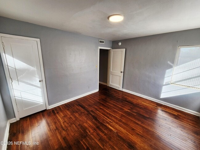 Building Photo - 2358 Broward Rd