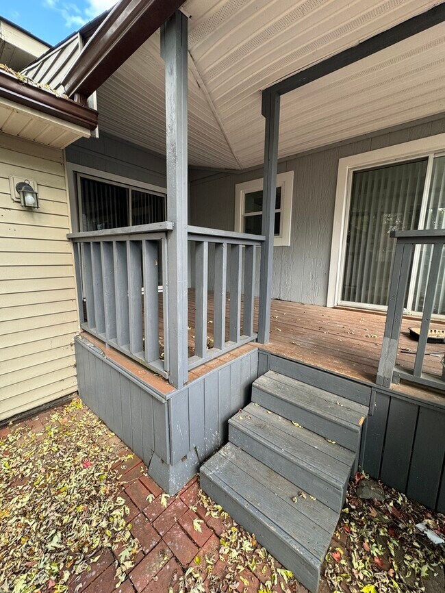 Building Photo - 3175 Karl Rd