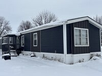 Building Photo - 1735 Blackhawk Dr