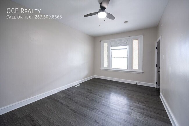 Building Photo - 5847 Willows Ave