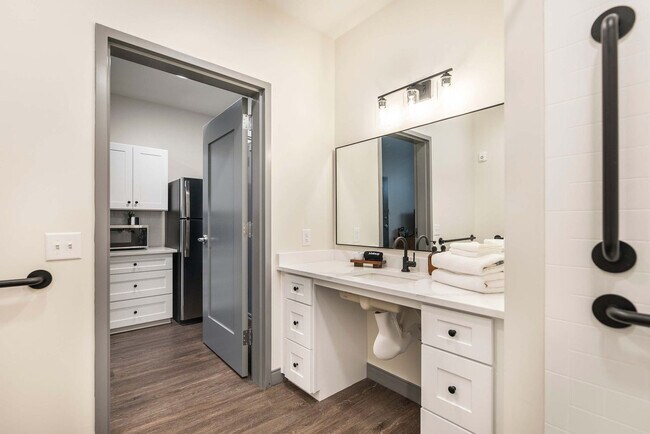 Building Photo - 520 Martin Luther King Jr Blvd