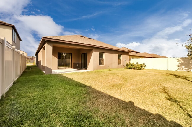 Building Photo - 1183 Musgrass Cir